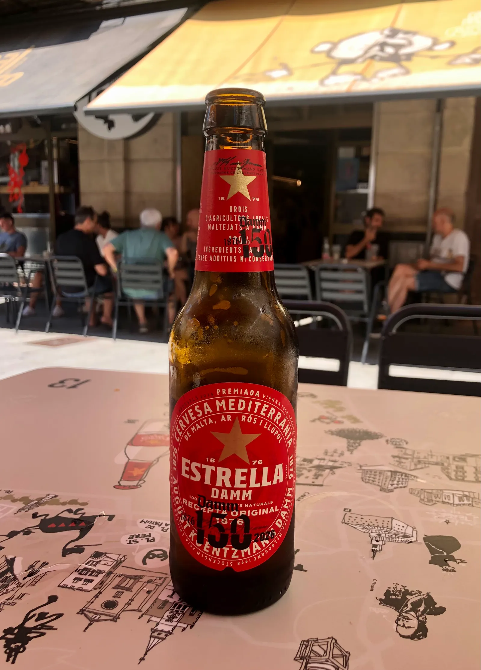 Mitjana Estrella Damm, tastada a Bar Cal Negre · Berga