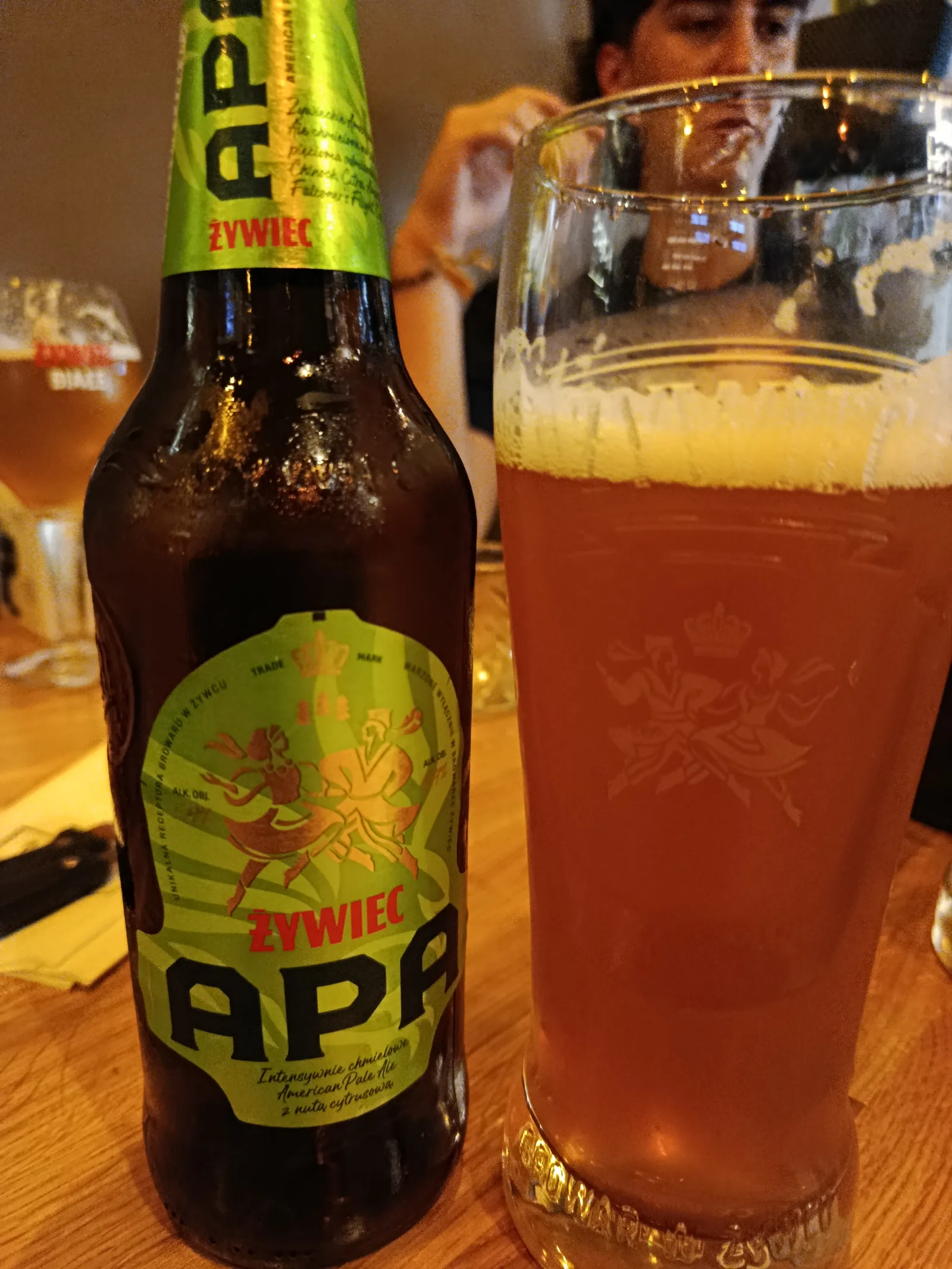 Zywiec American Pale Ale (APA), tastada a Prosty Temat · Kraków