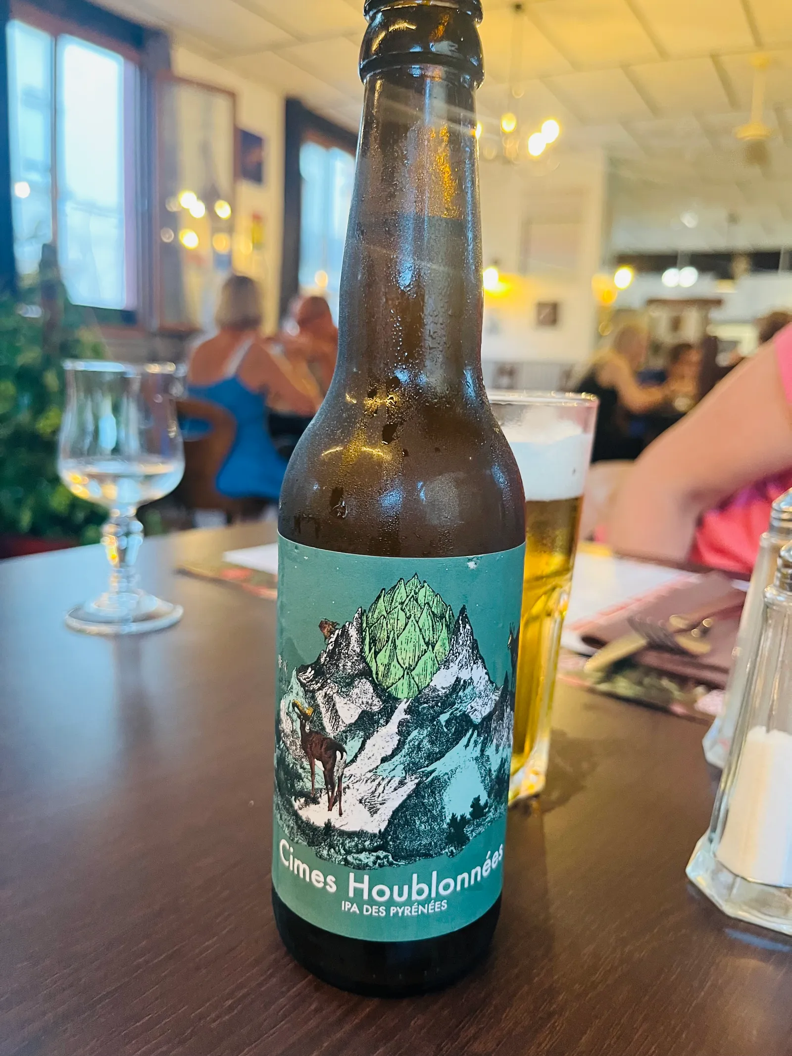 Cimes Houblonees, tastada a Les platanes · Quilhan